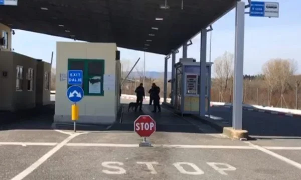 Confine con Montenegro: Questa è la data in cui Kosovars pagherà 15 euro