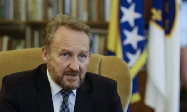 Surpris politicien bosniaque: Il pourrait y avoir la guerre, je suis prêt