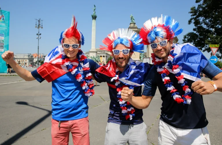 Fools no chiste: los fans franceses terminan accidentalmente en Rumania después de confundir Budapest con Bucarest