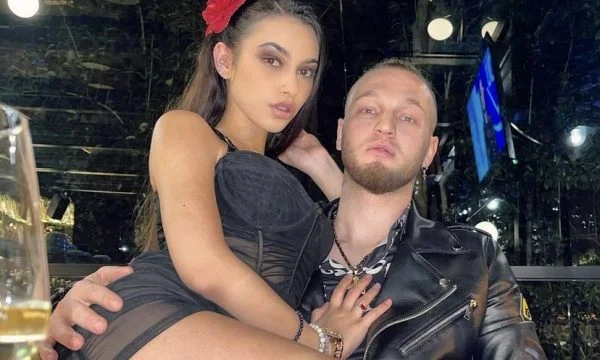 Ex conquista del miglior post foto di fidanzata nudo
