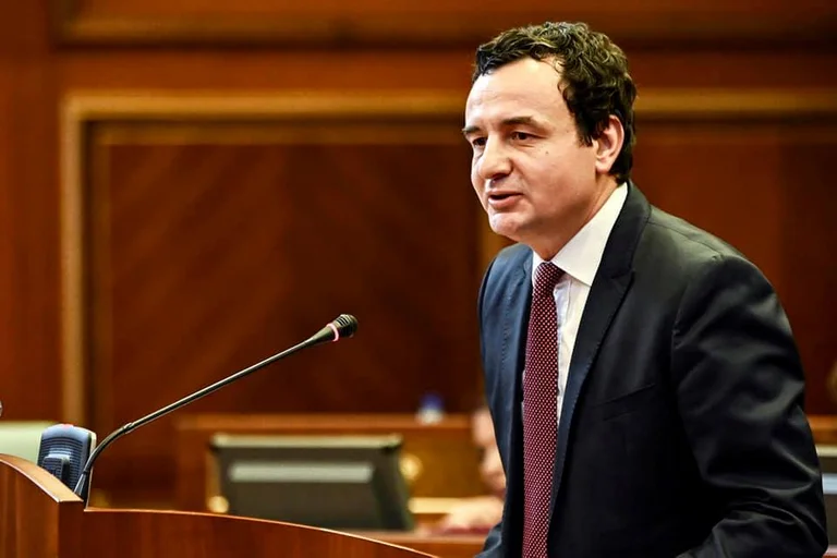 E vërteta e hidhur e takimit Kurti-Vuçiq: Kurti jo që s’qiti kushte, por ia plotësoi dy kushte Serbisë