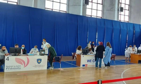 20tausend 701 geimpft mit beiden Dosen in Kosovo