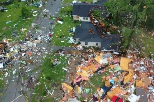 Tornado në ShBA: Të paktën 20 të lënduar në Alabama