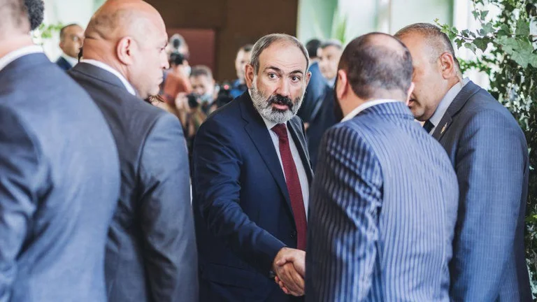 E humbi luftën me Azerbaixhanin, por kryeministri armen fiton bindshëm zgjedhjet