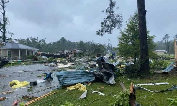 Viktima e shkatërrime nga stuhia tropikale në SHBA