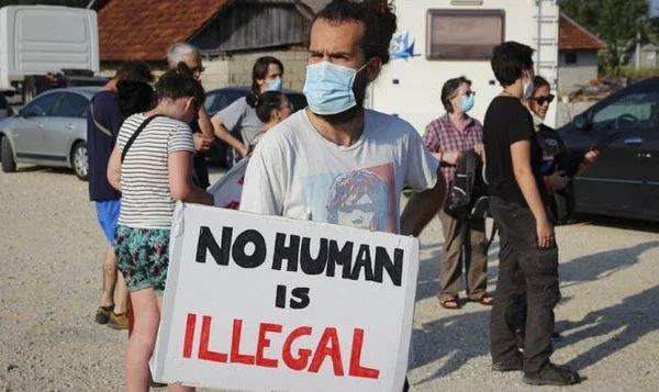 Në Italia, Spanjë e Slloveni protestohet kundër dhunimit të emigrantëve në kufirin Bosnjë-Kroaci