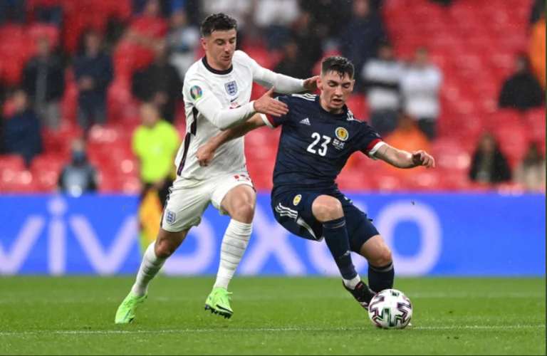 Angli-Skoci, mbyllet pjesa e parë pa gola në Wembley Stadium