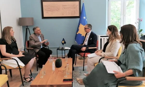 Më në fund, Vitia takon Rrahman Jasharajn e SBAShK-ut