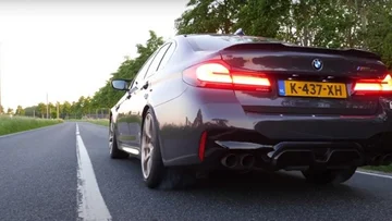 Vea lo fácil que es ver BMW alcanza 300 km/h de velocidad (Vídeo)