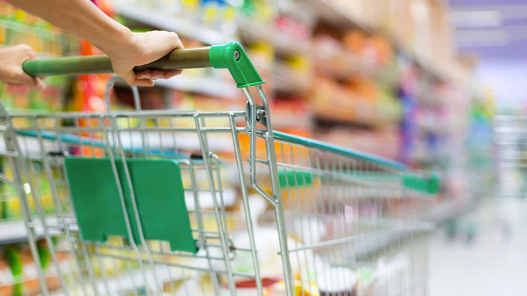 Një hile e vogël për të mos bërë shpenzime të kota kur hyni në supermarket