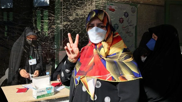 Iranianët votojnë për të zgjedhur Presidentin: Nga katër kandidatë, veç njëri i butë