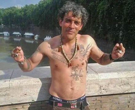 Arrestohet “Konti i Zi”, pasardhësi i Papës me një të kaluar plot mister dhe krime