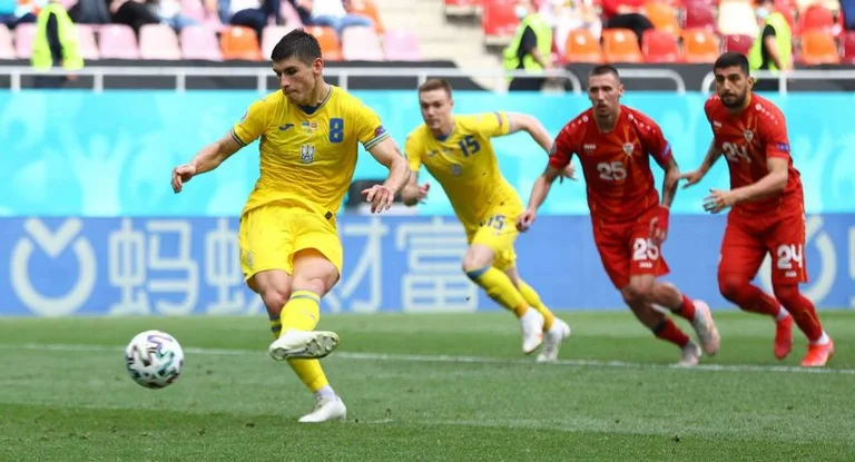 Mbyllet ndeshja Ukrainë-Maqedoni e Veriut, futbollisti shqiptar bëhet protagonist sërish