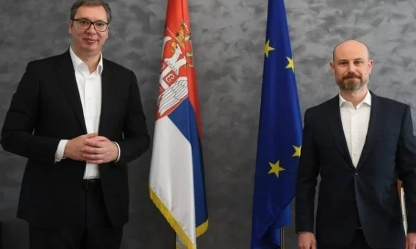 Vuçiq përplaset me raportuesin për Serbinë në Parlamentin Evropian