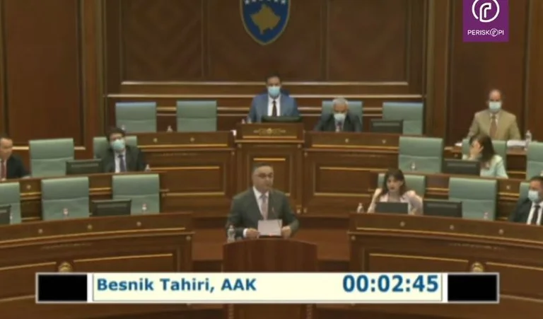 AAK kërkon që Kurti të raportojë në Kuvend për takimin në Bruksel