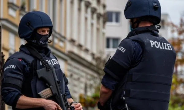 E lidhi dhe e rrahu kosovarin, dënohet polici gjerman