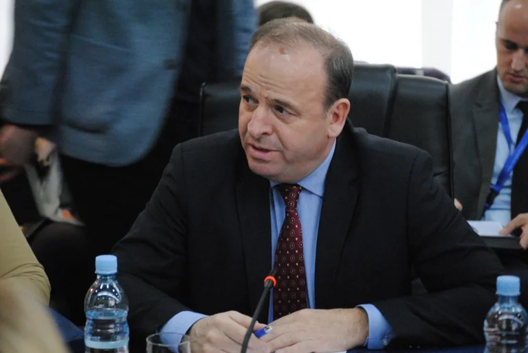 Reçica: Qeveria Kurti e bllokoi ndërtmin e spitalit në Ferizaj