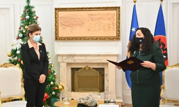 Vjosa Osmani ishte acaruar me Valdete Dakën edhe para shpalljes së zgjedhjeve