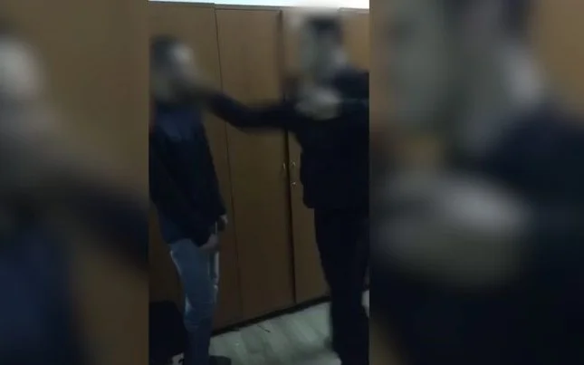 Përjashtohet nga puna polici që rrahu të riun brenda stacionit të Policisë
