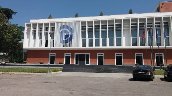 Sot shpallet fituesi i garës për kryetar të PD-së