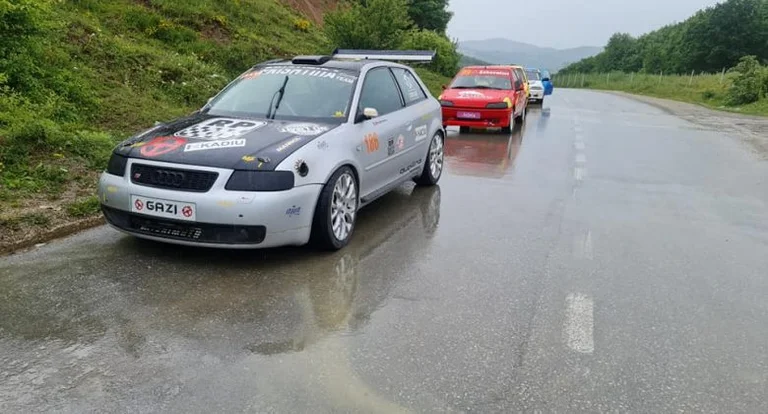 Gazmend Demolli fiton garën në disiplinën malore në Kampionatin e Kosovës në automobilizëm