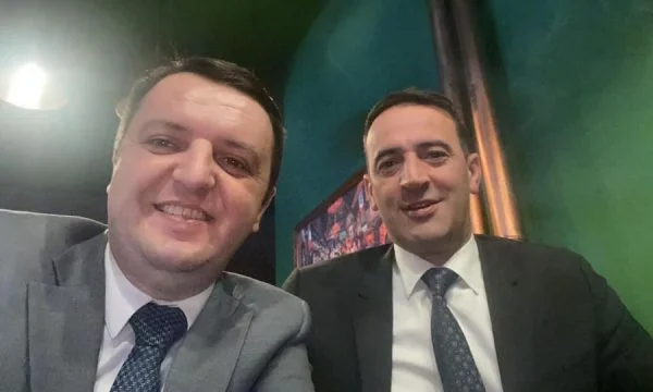 Selimi: Prishtinasit janë lodhur me kryetarë dembela e të paguximshëm