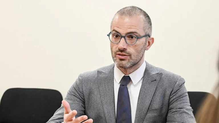 Ambasasdori italian kujton ditën e hyrjes së NATO-s në Kosovë