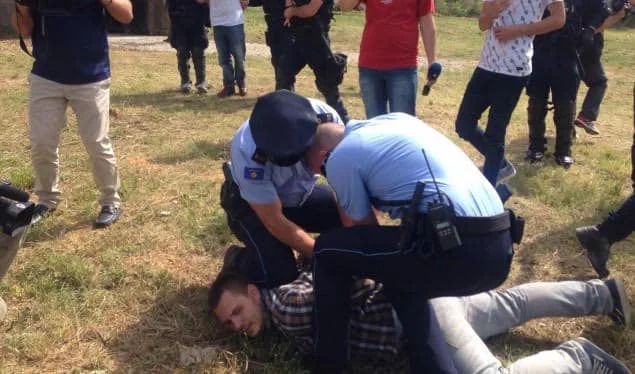“Dikur u arrestonim për Kishën, kurrë se kisha besu që aty sot meshë do të mbahej me VV’në në pushtet”