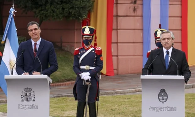 ‘Brazilianët erdhën nga xhungla’: Presidenti i Argjentinës e bën lëmsh me deklaratat tmerruese