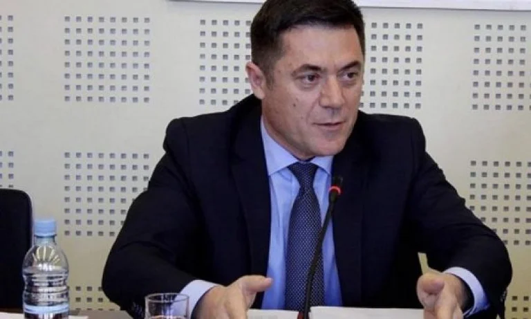 Jep dorëheqje kryeshefi i AMMK-së, agjencisë që e quan “shembull jo veç për Ballkanin