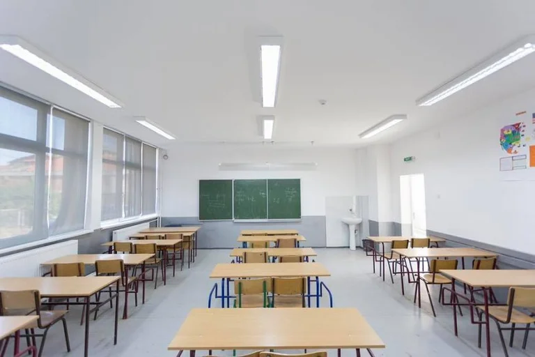 Këtë javë merret vendimi për orarin mësimor