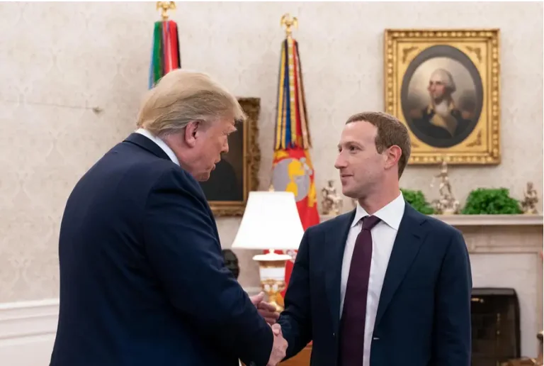 Trump: Do ta ndaloja Facebookun, por Zuckerbergu vinte për darkë e më merrte me të mirë
