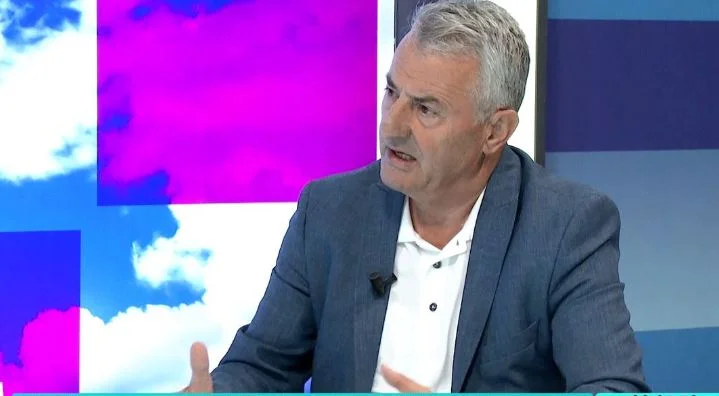 Rrëfimi i njeriut që e pati komandant Mlladiqin: “Më tha shqiptarët e kanë mbjellë farën e keqe”