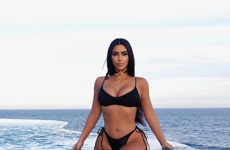 E ngacmoi një burrë duke i dërguar unazë diamanti, shikoni çfarë bëri Kim Kardashian