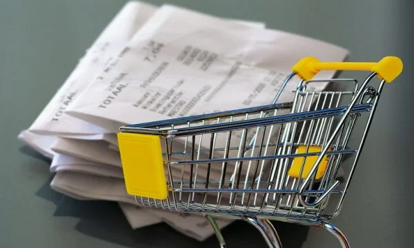 Los precios aumentaron un 2% en Kosovo en el último trimestre