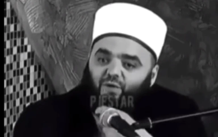 Hoxha Fatmir Latifaj raconte comment le médecin turc a réagi quand il lui a dit qu'il était un soldat d'Adem Jashar
