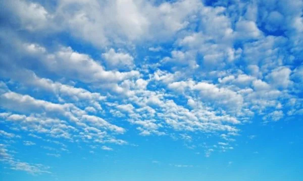Wissenschaftliche Erklärung: Warum ist der Himmel blau?
