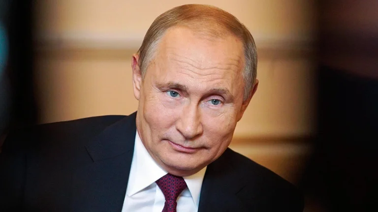 Putin: Rusia e gatshme të dërgojë policinë në Bjellorusi