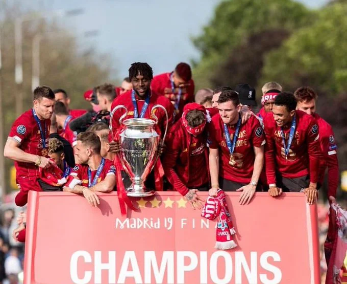 Fabrizio Romano confirme que Liverpool attaquant peut quitter Anfield cet été