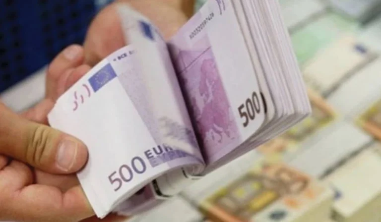 VV) MP sagt Sovereign Fund durch Senkung der Gehälter über 1.000 Euro