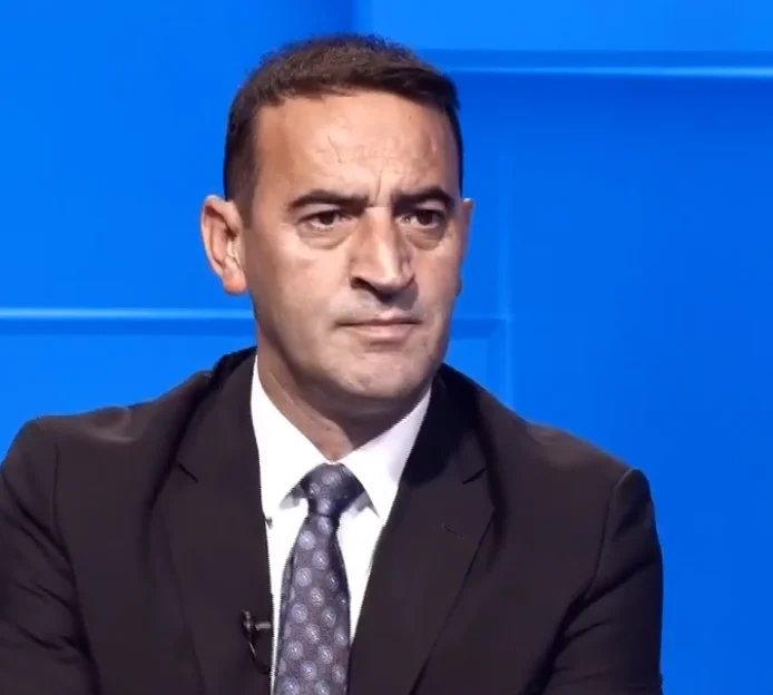 Haradinaj listo para Pristina: Lo que un alcalde tiene que hacer es