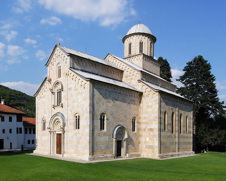 Il Monastero di Decani condivide “article Blic”: Il dialogo complica se è condiviso dalla Chiesa ortodossa serba