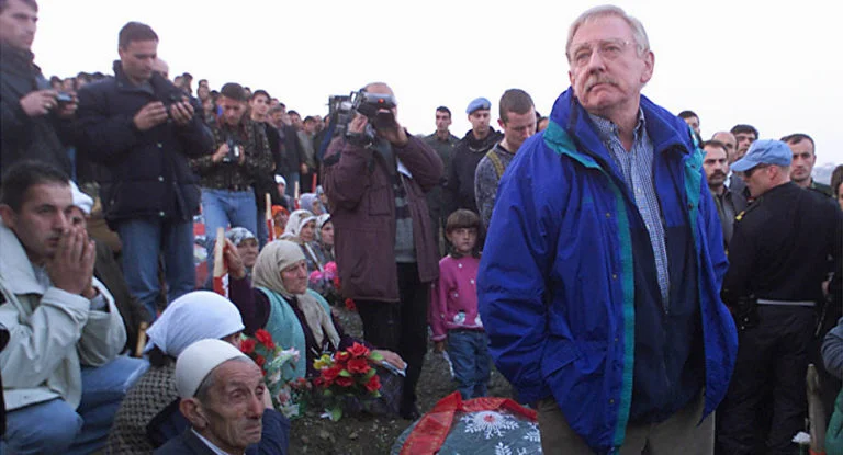 Serbian media: “Kosovo presidency does not extend the contract to Recak conspiracyist William Walker”