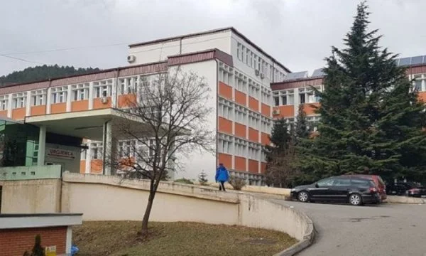 17 pazienti con COVID-19 che si trovano all'ospedale Pec