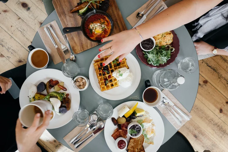Cos'hai mangiato a cena quando sei a dieta? 5 Cibo che non influisce sul tuo peso