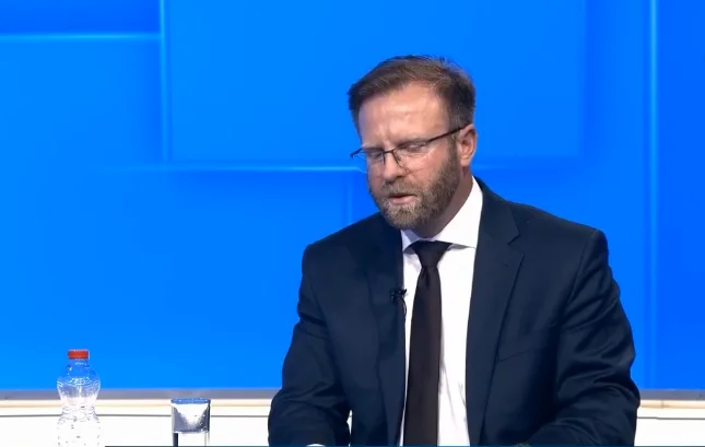 Ahaz: Ich harren auf dem Aufruf des Dialogs Serbien-Kosovo, kein Sinn, Belgrad-Pristina zu nennen