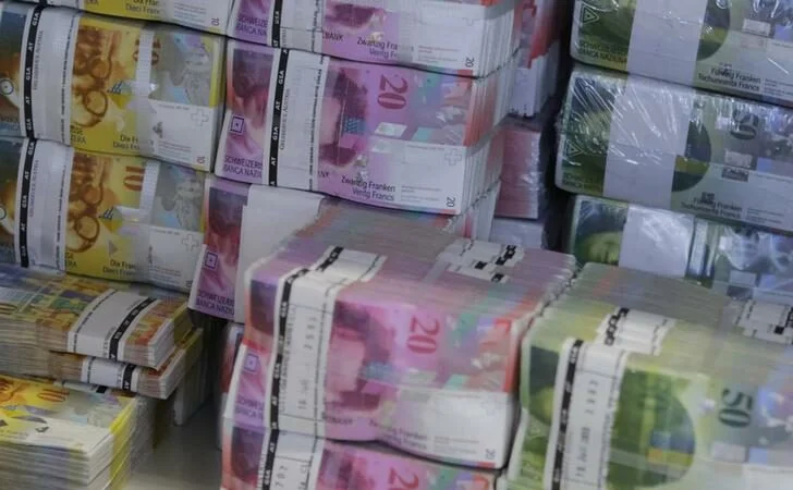 Banca Centrale: Ogni svizzero ha circa mezzo milione di franchi