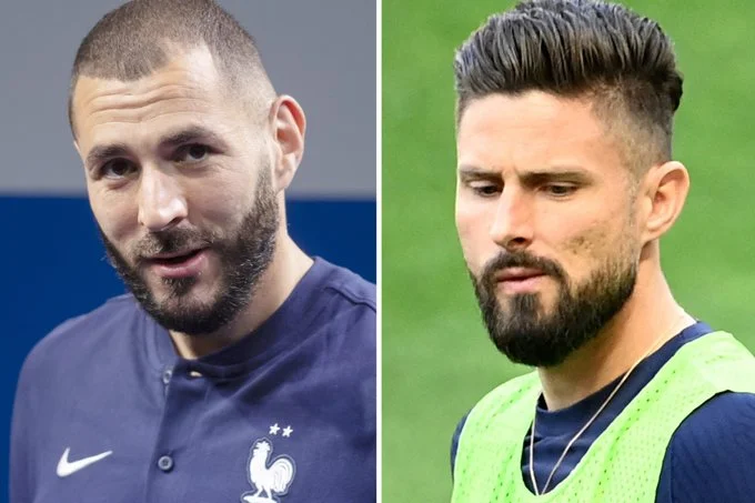 Didier Deschamps ha obligado a Benzeman y Giroudi a sentarse unos a otros para terminar su pelea.