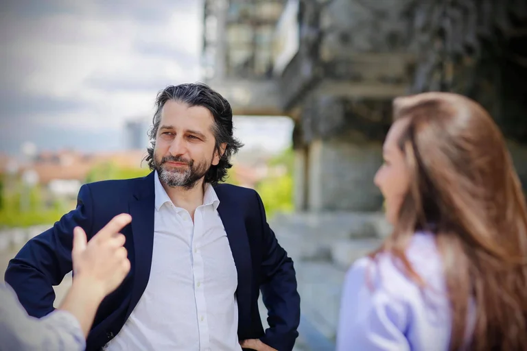 Progress Rama sagte, es sei unterschiedlich, aber hier ist Beweis, dass die öffentlich unterstützte Albin Kurti (Foto)