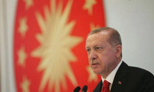 Synimet e Turqisë për superfuqi: Erdogani hedh zjarr në jug të Kaukazit